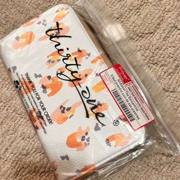 🚨Soft Watercolor Spots Pebble All About The Benjamins Wallet - Picture 5 of 5